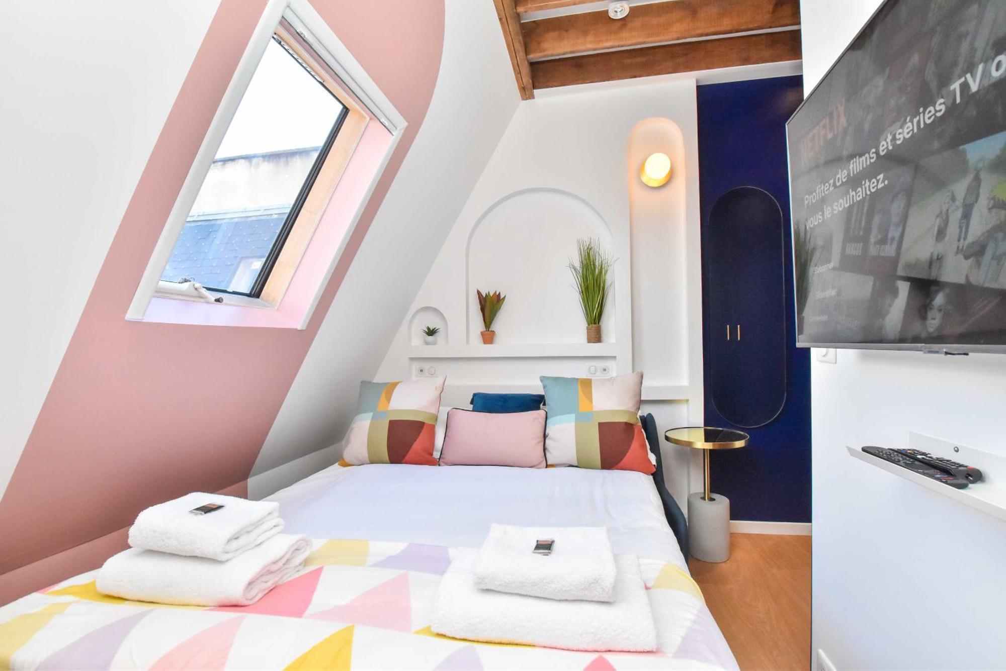 Newly Renovated Studio Under The Parisian Roofs - Arc De Triomphe Apartment Luaran gambar